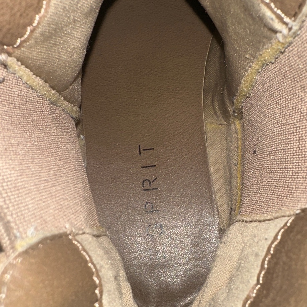 Tan Chelsea Boots - Picture 7 of 8